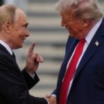 Ο Τραμπ αποφασίζει για τους Tomahawk στο Κίεβο και τη… μετωπική με τον Πούτιν