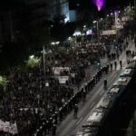 Πολυτεχνείο: Ειρηνική πορεία με μαζική συμμετοχή – 13 συλλήψεις στην Αθήνα