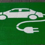 Η Βρετανία θα ανακοινώσει πακέτο 2 δισ. δολαρίων για να βοηθήσει στη μετάβαση στα ηλεκτρικά οχήματα