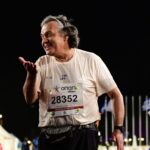 O 67χρονος που τερμάτισε τελευταίος στον 42ο Μαραθώνιο της Αθήνας και κέρδισε το χειροκρότημα