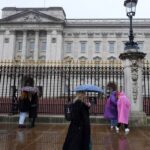 Η Τεχνητή Νοημοσύνη έστησε Χριστουγεννιάτικη αγορά στο Μπάκιγχαμ – Απογοητευμένοι οι τουρίστες