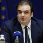 Bloomberg: Ο Πιερρακάκης ανακοινώνει σήμερα την υποψηφιότητά του για την προεδρία του Eurogroup