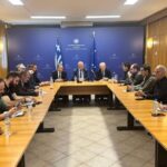 Τσιάρας: Η πόρτα του υπουργείου είναι πάντα ανοικτή για διάλογο – Τι απαντούν οι αγρότες