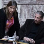 Εγκώμιο Κωνσταντοπούλου σε Καραναστάση: «Φεύγει νικητής γιατί δεν τον σκέπασε ο βούρκος»