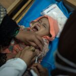 Γάζα: Καταγγελία από UNICEF ότι το Ισραήλ δεν επιτρέπει να φτάσουν σύριγγες για εμβολιασμό παιδιών