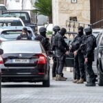 Βεντέτα στα Βορίζια: «Χτενίζουν» βουνά και χωριά για τους καταζητούμενους – Τα όπλα των δύο πλευρών