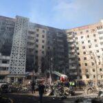 Η Ρωσία σφυροκοπά τη Δυτική Ουκρανία – Είκοσι νεκροί και 66 τραυματίες σε κύμα επιθέσεων με drone