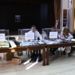 Εσωκομματικές εκλογές ΝΔ: Με μεγάλη συμμετοχή συνεχίζεται η ψηφοφορία