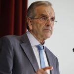 Σαμαράς για ΕΛΤΑ: «Η ξαφνική απόφαση για το κλείσιμο 204 υποκαταστημάτων πρέπει να επανεξεταστεί»