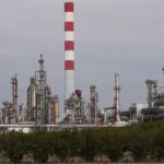 Σερβία: Το διυλιστήριο της NIS θα κλείσει αν δεν φύγουν οι Ρώσοι, δηλώνει ο Βούτσιτς