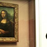 Βέλγοι TikToker έκαναν ρεζίλι το Λούβρο – Κρέμασαν πορτρέτο τους δίπλα στη Μόνα Λίζα