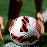 Γερμανία: Άγριο ξύλο μεταξύ οπαδών της Ντόρτμουντ και Σάλκε σε σιδηροδρομικό σταθμό