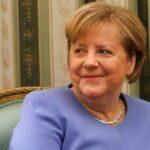 Μέρκελ: «Fake news» οι φερόμενες κατηγορίες κατά Πολωνίας και Βαλτικών για τον πόλεμο στην Ουκρανία