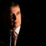 Σε… παλάτι στο Άμπου Ντάμπι «εξόριστος» ο Άντριου – Οι επιλογές του μετά την έκπτωση από το αξίωμα