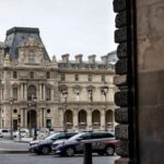 Ληστεία στο Λούβρο: Δύο ακόμη συλλήψεις από τις Αρχές – Άκαρπες οι έρευνες για τα κλεμμένα κοσμήματα