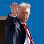 Ο Τραμπ στηρίζει τον Κουόμο στη Νέα Υόρκη – Απειλεί με περικοπές κονδυλίων αν εκλεγεί ο Μαμντάνι