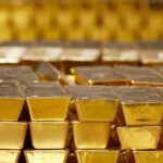 Πειραιώς: Γιατί συνεχίζει ανοδικά ο χρυσός – Πόσες λίρες κυκλοφορούν στην Ελλάδα ετησίως