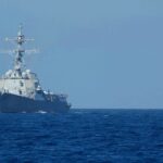 Η Κίνα αναστέλλει τα «ειδικά» λιμενικά τέλη που είχε επιβάλει σε αμερικανικά πλοία