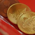 Τι συμβαίνει με τα κρυπτονομίσματα – Πώς χάθηκαν 1,3 τρισ. δολάρια σε 1,5 μήνα