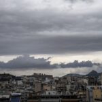 Καιρός: Νεφώσεις και ισχυρές καταιγίδες στο Ιόνιο και την Ήπειρο – Έρχεται αφρικανική σκόνη
