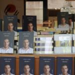«Πίσω από τις λέξεις κρύβεται ο Αλέξης»: Νέο βίντεο Τσίπρα για την «Ιθάκη» και τους επικριτές του