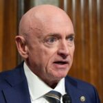 ΗΠΑ: Το Πεντάγωνο ξεκινά έρευνα κατά του απόστρατου Γερουσιαστή Μαρκ Κέλι που κάλεσε σε απείθια