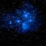 «Πλούσιος» φθινοπωρινός ουρανός: Οι «Επτά Αδελφές» και η βροχή Λεοντιδών στο αποκορύφωμά τους