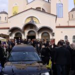 Κηδεία Δημήτρη Σταμάτη: Πλήθος κόσμου στο τελευταίο αντίο – Παρών και ο Αντώνης Σαμαράς