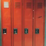 Έρχονται 4.000 νέες ατομικές θυρίδες σε Δημοτικά σχολεία – Το σχέδιο του Υπουργείου Παιδείας