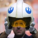 Βρετανία: Σε δημοπρασία αναμνηστικά από το Star Wars, το Elf, Indiana Jones και δεκάδες ταινίες