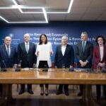 Κεραμέως για Συλλογικές Συμβάσεις Εργασίας: Παράθυρο σε αυξήσεις μισθών – Τα κέρδη για επιχειρήσεις
