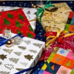 Δώρο Χριστουγέννων: Πώς υπολογίζεται από τους δικαιούχους και πότε καταβάλλεται