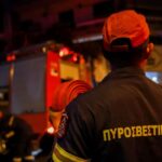 Χίος: Βίντεο από τη δραματική διάσωση μητέρας και του 24χρονου γιου της από το φλεγόμενο σπίτι τους