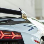 Οδηγός εγκατέλειψε τη Lamborghini μπροστά σε στάση λεωφορείου για να αποφύγει αλκοτέστ