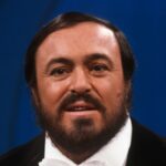 Έξαλλη η χήρα του Παβαρότι – Έχτισαν παγοδρόμιο γύρω από το άγαλμα του θρύλου της όπερας