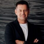 Karel Komárek: «Τεράστια ευκαιρία για τους μετόχους η επιχειρηματική συνένωση Allwyn – ΟΠΑΠ»