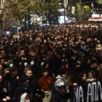 Ένταση, επεισόδια και 19 συλλήψεις στην πορεία για τον Γρηγορόπουλο