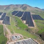 Πάνω από 800 εκατ. δολάρια στα «ταμεία» της Metlen από το deal φωτοβολταϊκών και BESS στη Χιλή