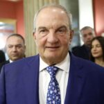 Καραμανλής: Οφείλουμε να είμαστε ιδιαίτερα ευαίσθητοι και δεκτικοί απέναντι στους Έλληνες αγρότες