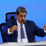 Επιβεβαιώνει την τηλεφωνική επικοινωνία με Τραμπ ο Μαδούρο – «Ευπρόσδεκτος ο διάλογος»