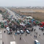 Αγρότες: Στα τελωνεία τα τρακτέρ – «Γκάζι» για έξτρα πληρωμές 1,2 δισ. ευρώ πατάει η κυβέρνηση