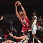 Ο Ολυμπιακός «βραχυκύκλωσε» και η Βαλένθια χτύπησε… καμπανάκι στο ΣΕΦ