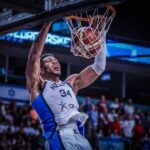 Γιάννης Αντετοκούνμπο: Έσβησε δεκάδες φωτογραφίες στο Instagram με τη φανέλα των Μπακς