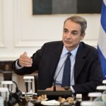 Μητσοτάκης σε αγρότες: Οι λύσεις έρχονται μέσα από διάλογο – Τα μπλόκα ασκούν πίεση αλλά δεν βοηθούν