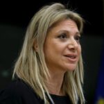 Αγρότες: Το μπλόκο της Νίκαιας στη Λάρισα επισκέφτηκε η Μαρία Καρυστιανού