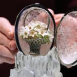 Το Χειμερινό Αυγό Φαμπερζέ πωλήθηκε σε δημοπρασία στην τιμή ρεκόρ των 26 εκατομμυρίων ευρώ