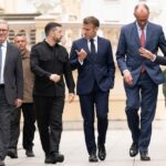 «Ίσως οι ΗΠΑ να προδώσουν την Ουκρανία» – Αποκαλυπτικοί διάλογοι των «Προθύμων» για το σχέδιο Τραμπ