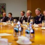 Βερολίνο: Κούσνερ και Γουίτκοφ ζητούν από τον Ζελένσκι να δώσει μέρος του Ντονμπάς στη Μόσχα