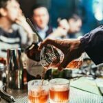 Πάτρα: Χειροπέδες σε υπεύθυνο καταστήματος που σέρβιρε αλκοόλ σε τρεις ανηλίκους