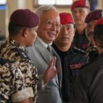 Ποινή κάθειρξης 15 χρόνων επιβλήθηκε στον πρώην πρωθυπουργό της Μαλαισίας